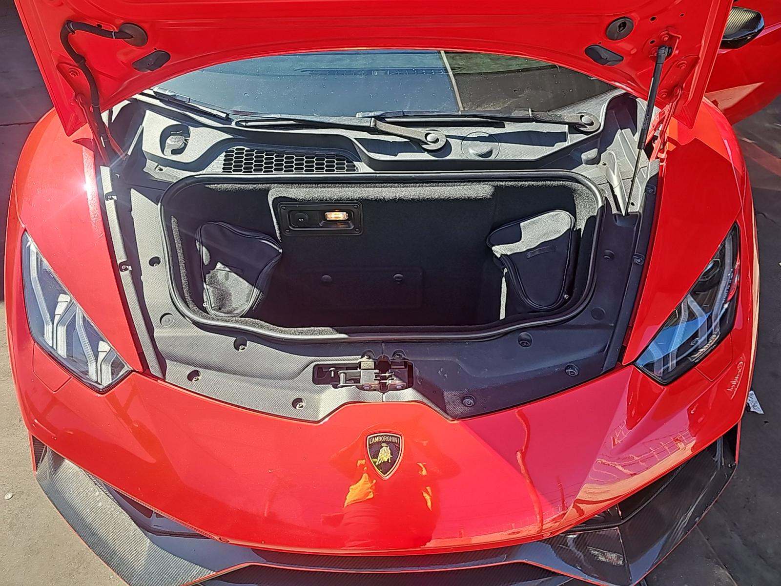 2015 Lamborghini Huracan LP 610-4 AWD