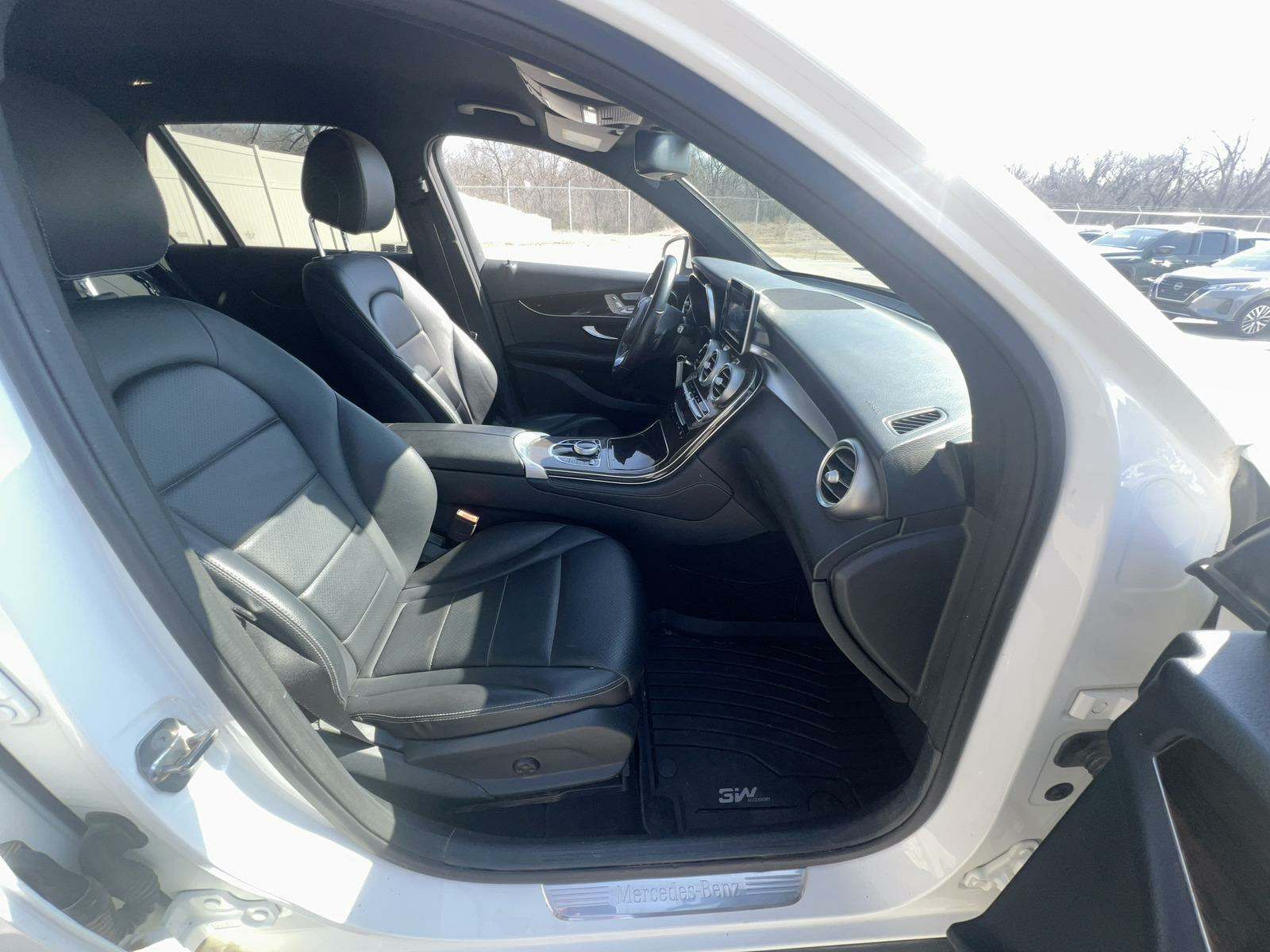 2019 Mercedes-Benz GLC GLC 300 AWD