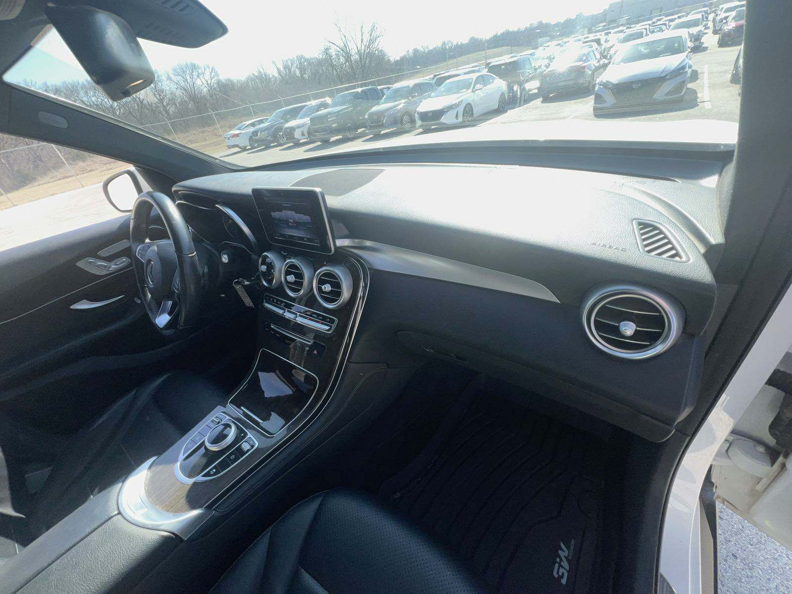 2019 Mercedes-Benz GLC GLC 300 AWD