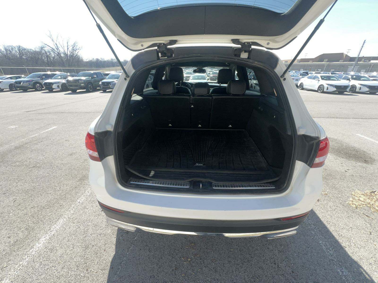 2019 Mercedes-Benz GLC GLC 300 AWD