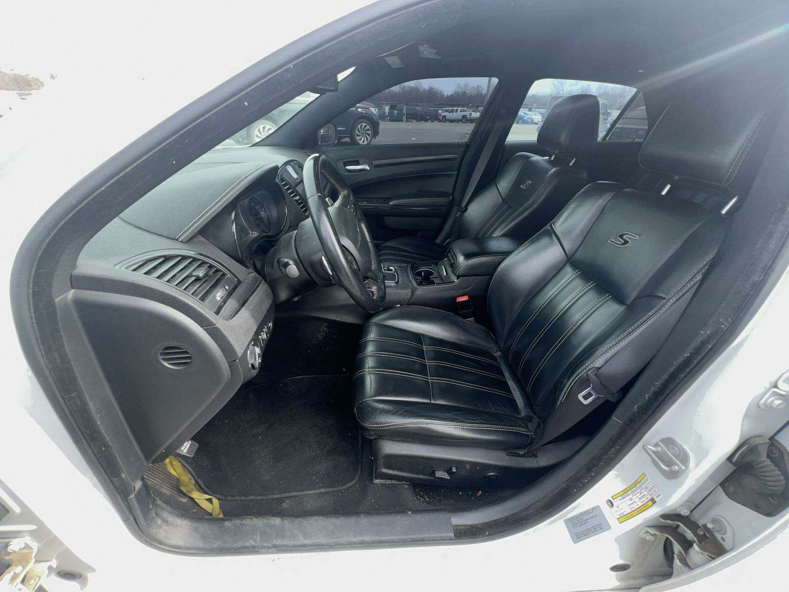 2015 Chrysler 300 300S RWD