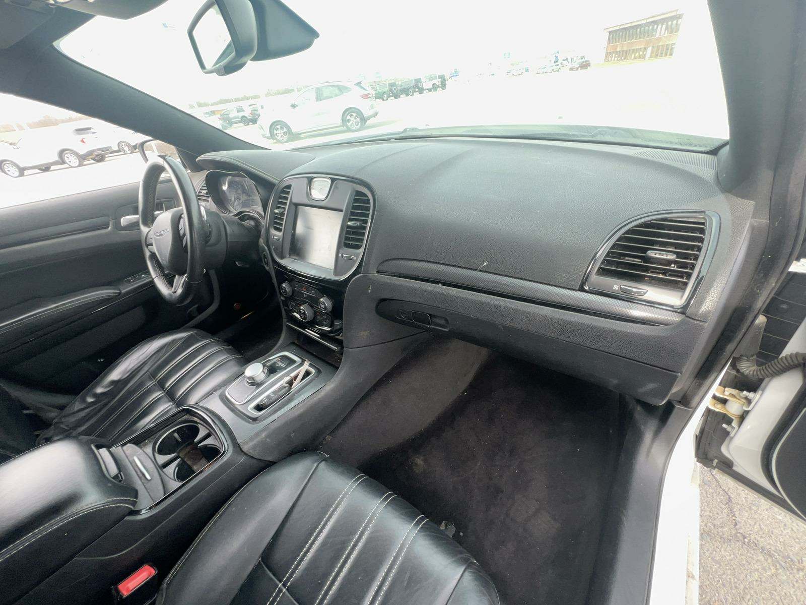 2015 Chrysler 300 300S RWD