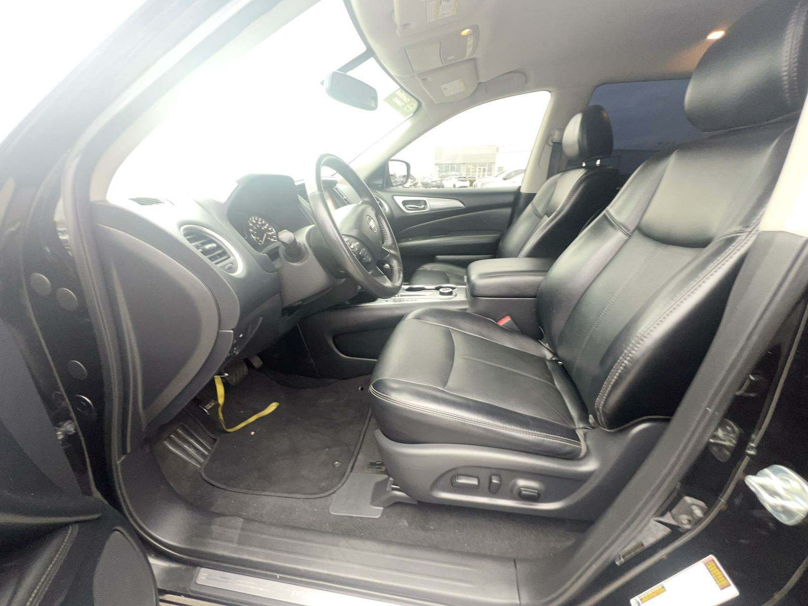 2020 Nissan Pathfinder SL AWD