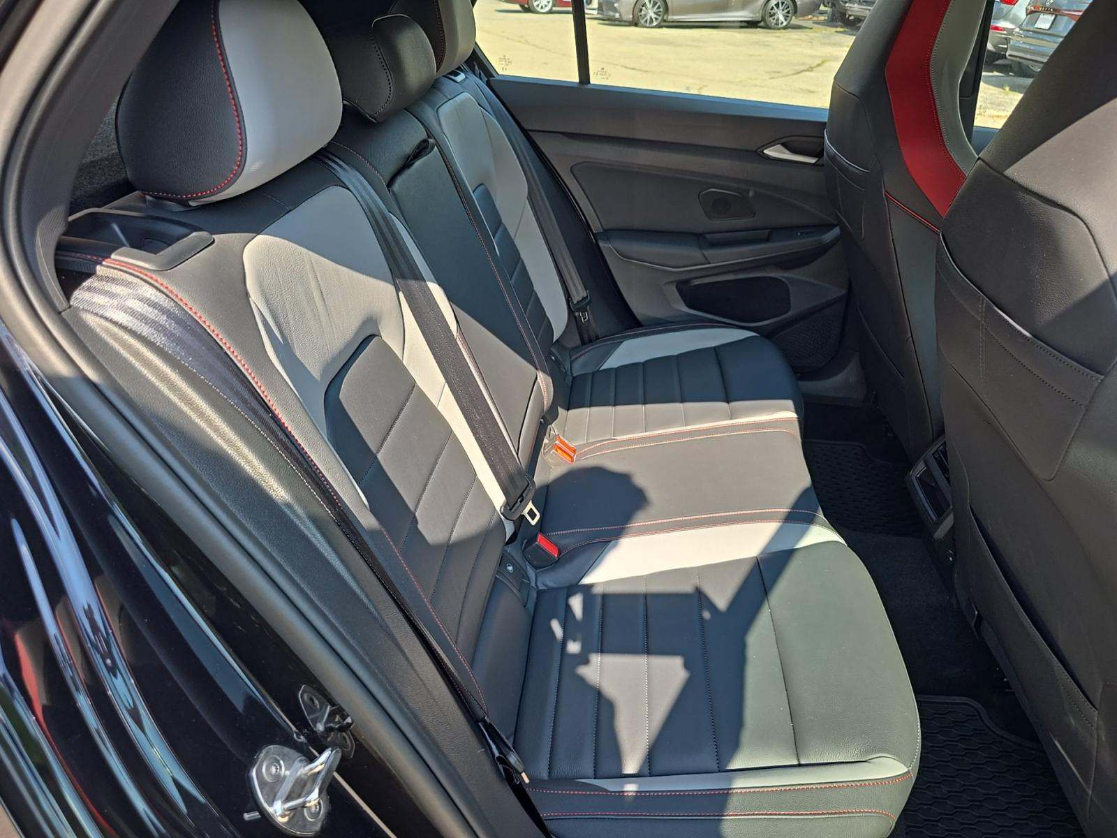 2023 Volkswagen Golf GTI 2.0T SE FWD