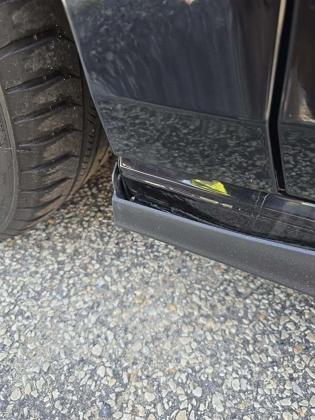 2023 Volkswagen Golf GTI 2.0T SE FWD