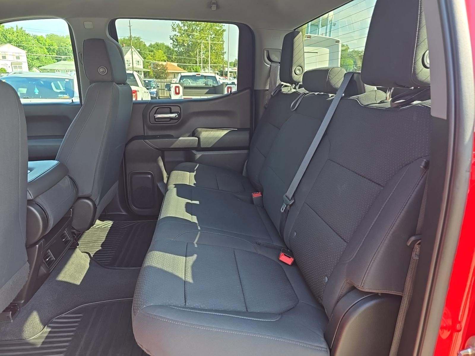 2020 Chevrolet Silverado 1500 Custom AWD