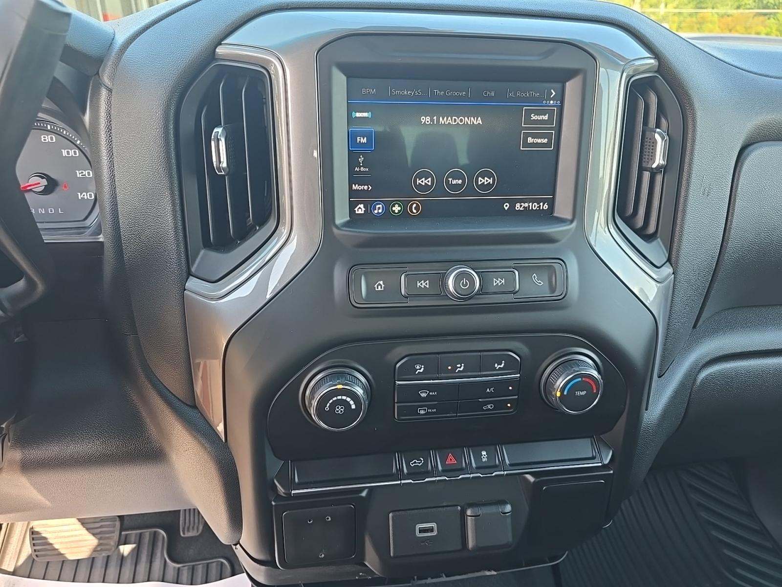 2020 Chevrolet Silverado 1500 Custom AWD