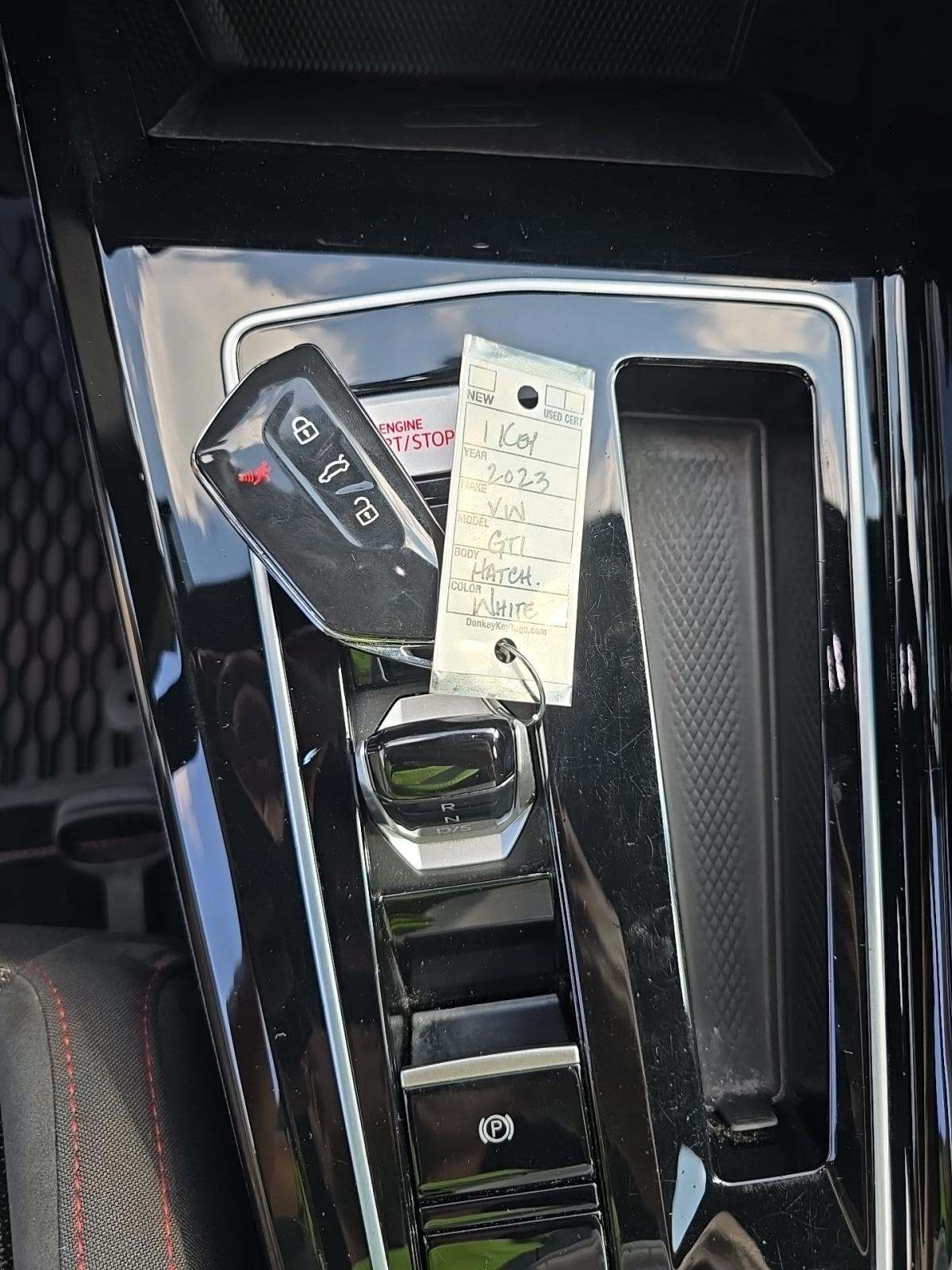 2023 Volkswagen Golf GTI 2.0T S FWD