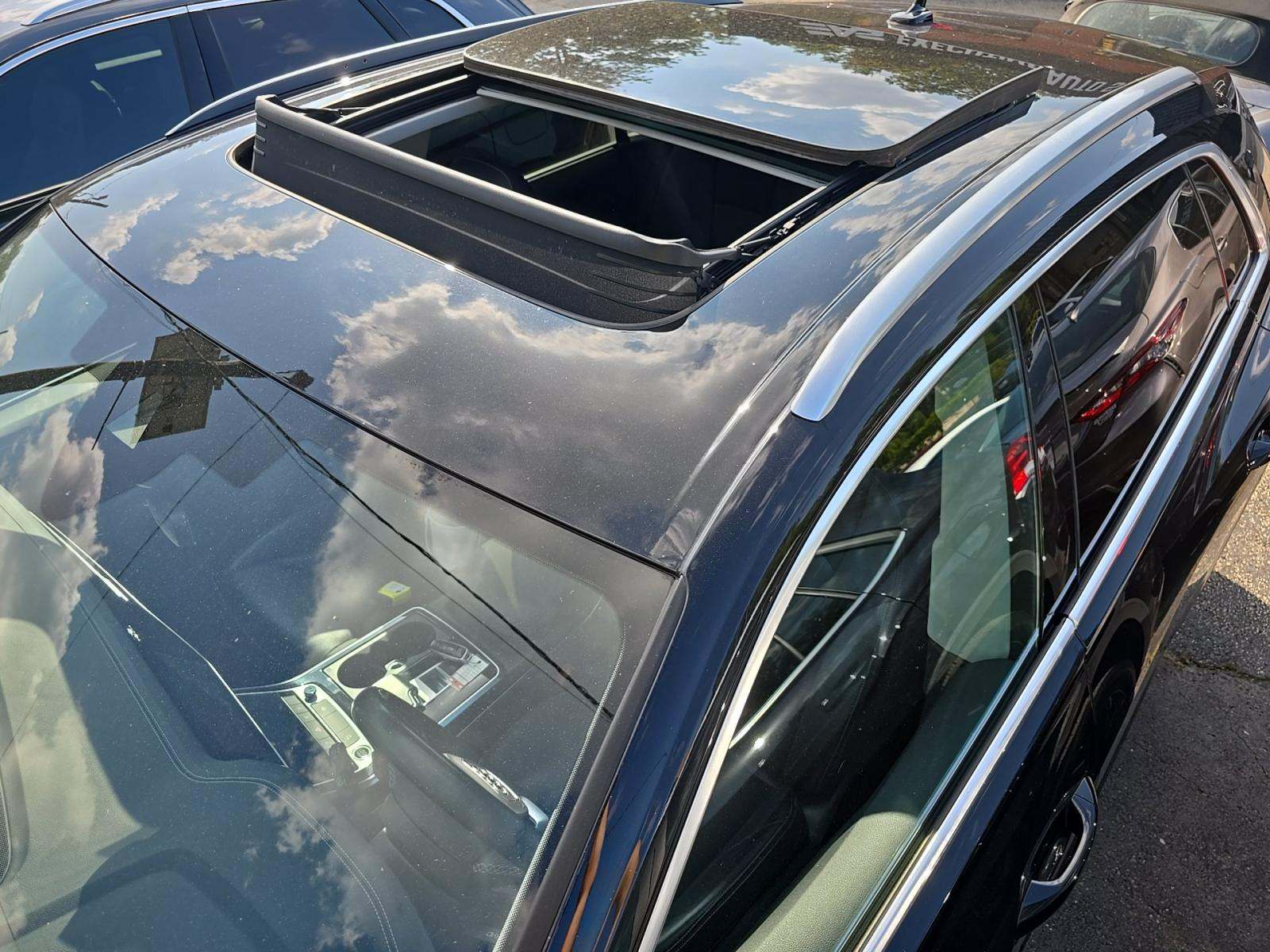 2023 Audi Q8 Premium Plus AWD