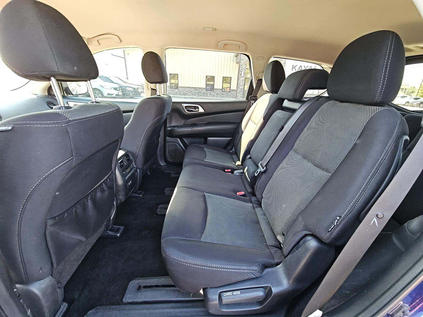 2019 Nissan Pathfinder S FWD