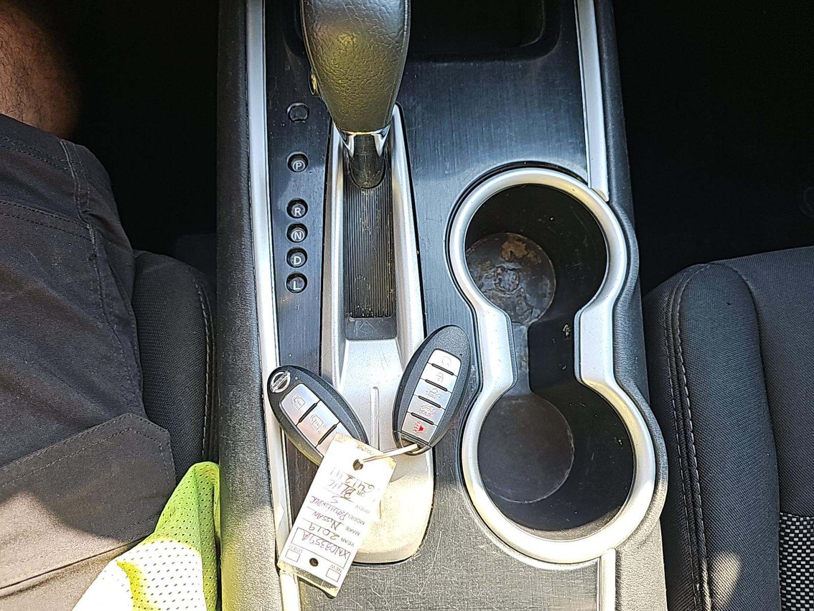 2019 Nissan Pathfinder S FWD