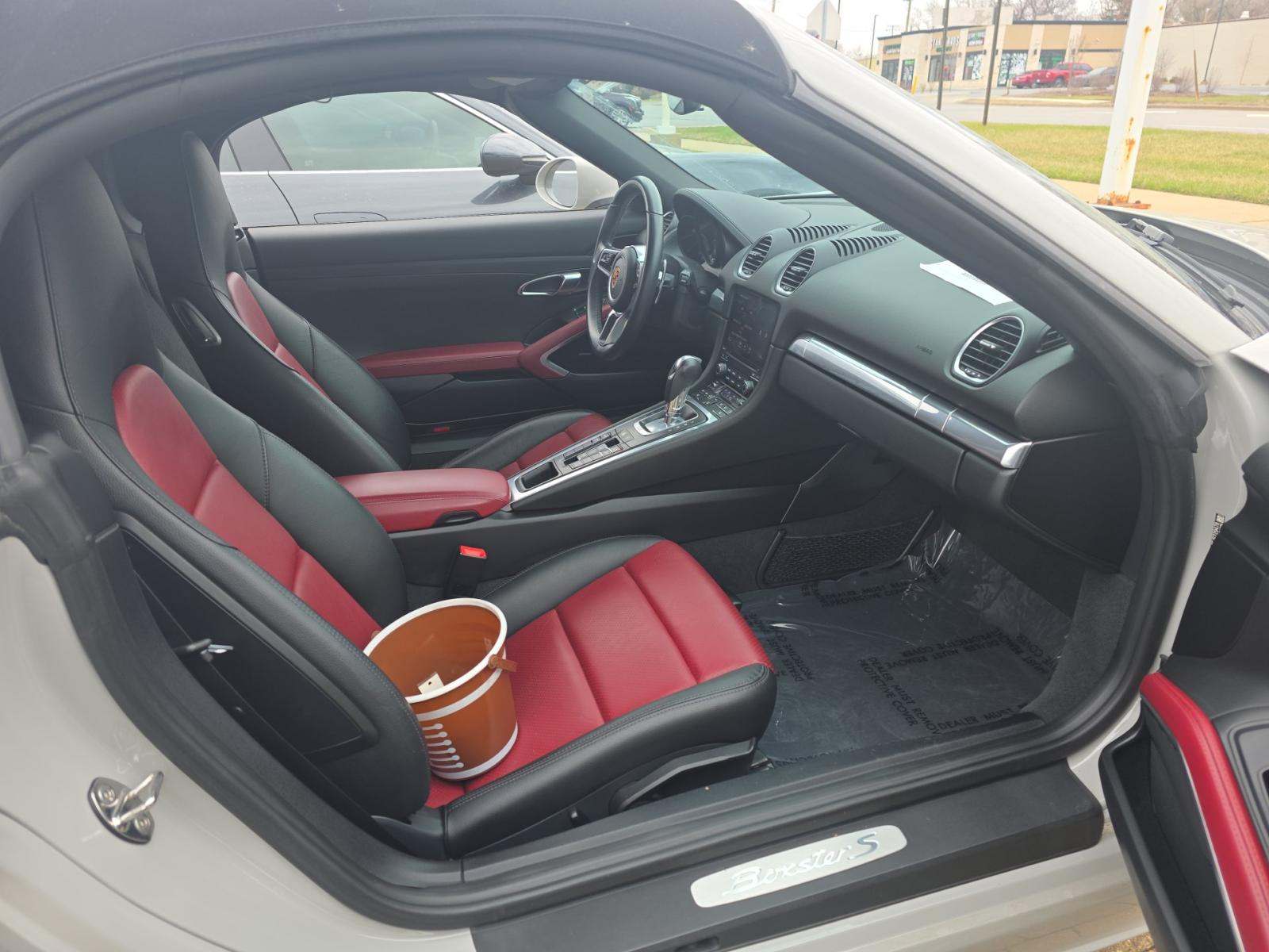 2018 Porsche 718 Boxster S RWD