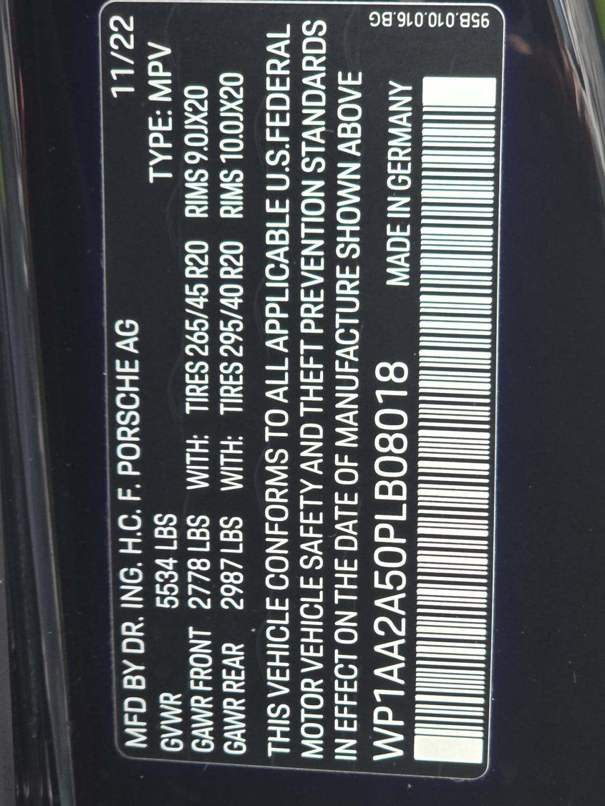 2023 Porsche Macan Base AWD