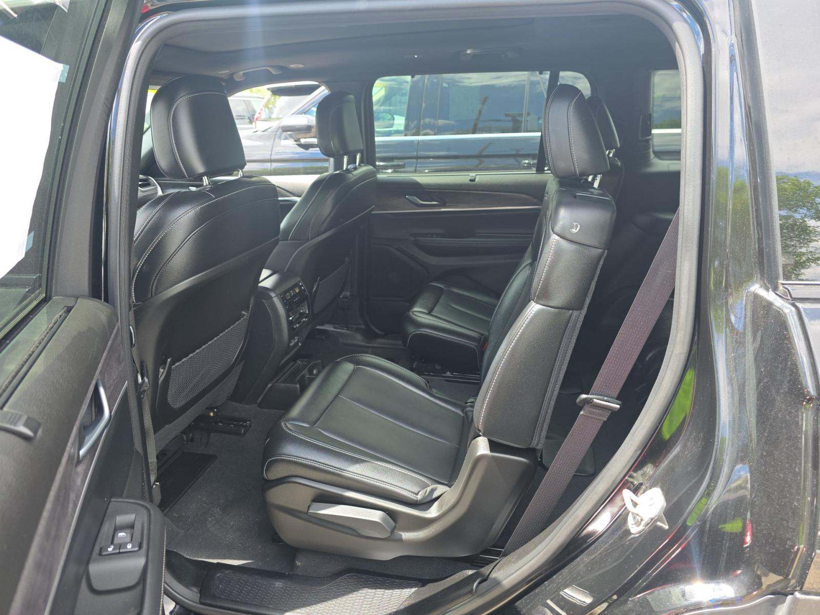 2024 Jeep Grand Cherokee L Limited AWD