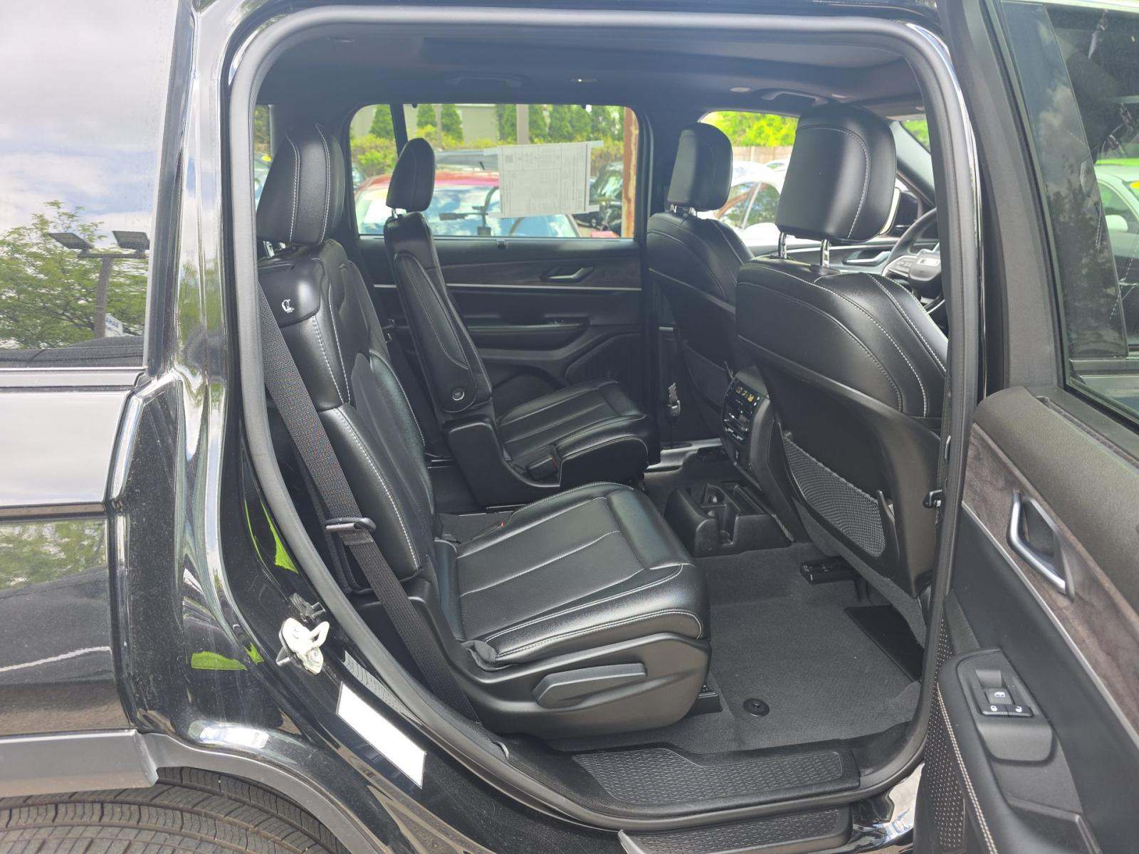 2024 Jeep Grand Cherokee L Limited AWD