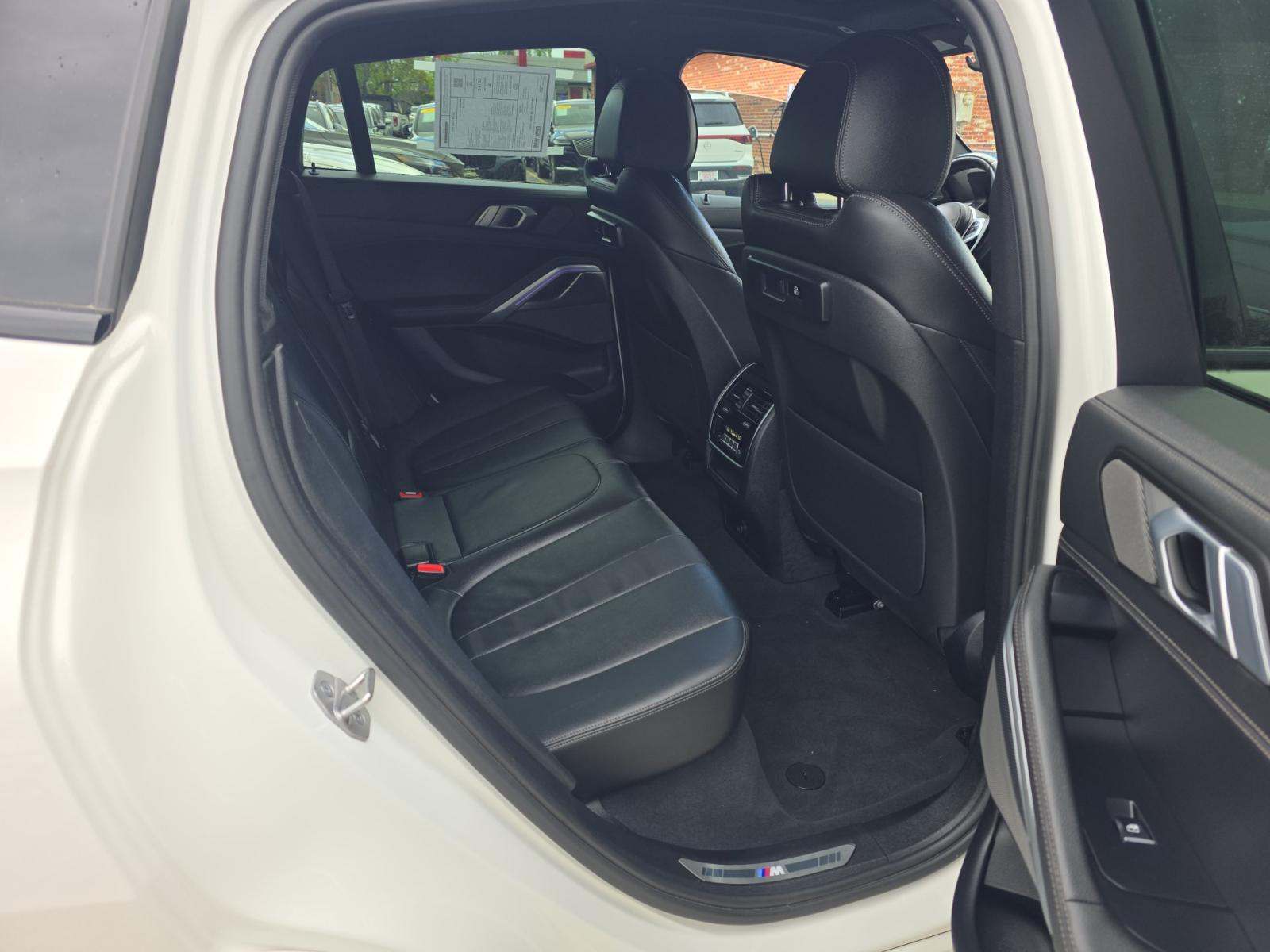 2021 BMW X6 xDrive40i AWD