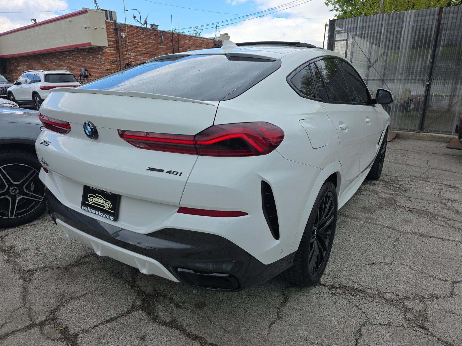 2021 BMW X6 xDrive40i AWD