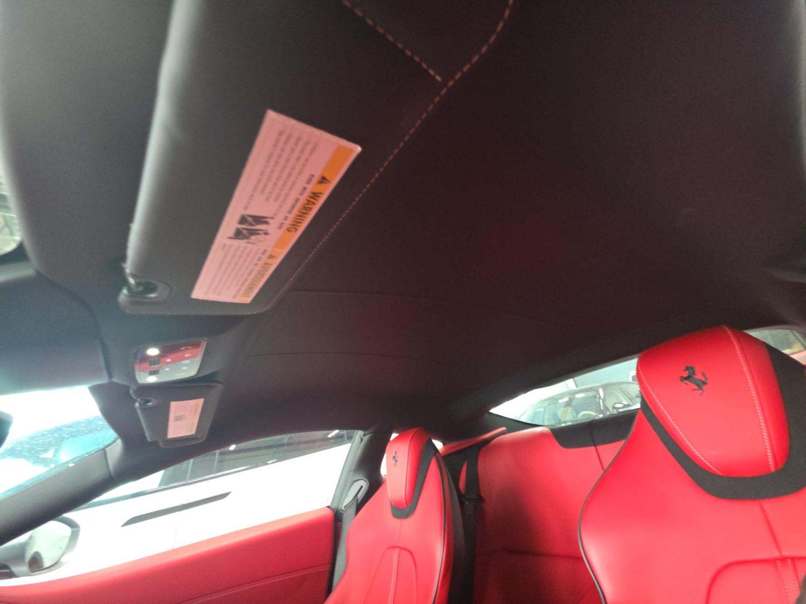 2022 Ferrari Roma Base RWD