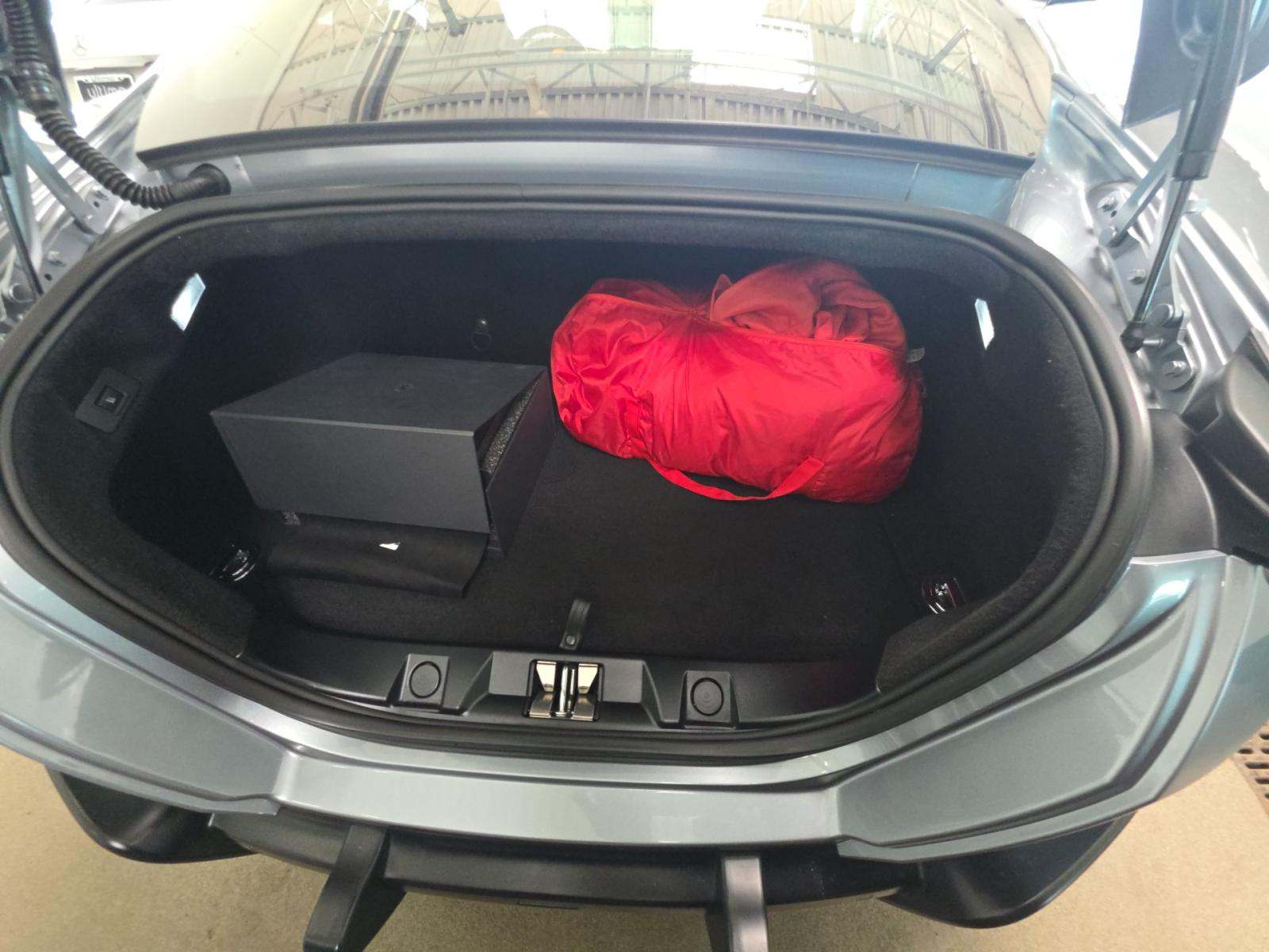 2022 Ferrari Roma Base RWD