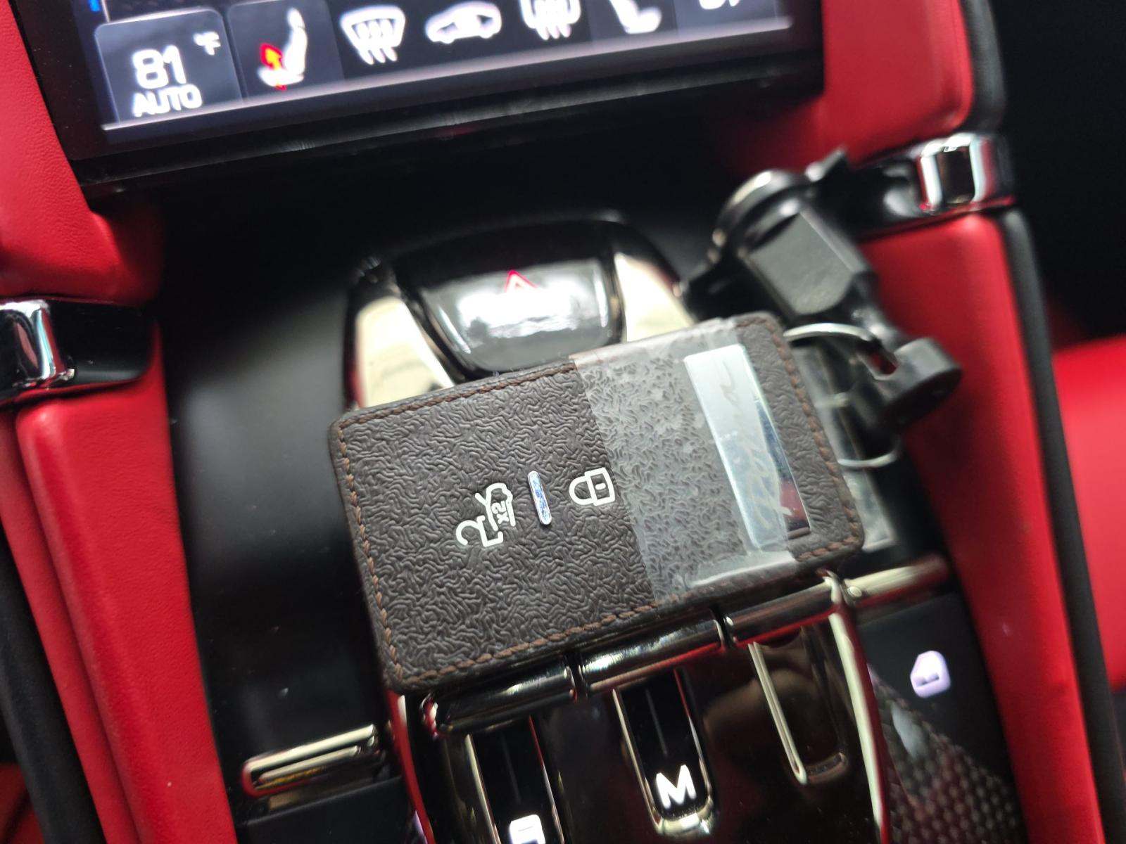 2022 Ferrari Roma Base RWD