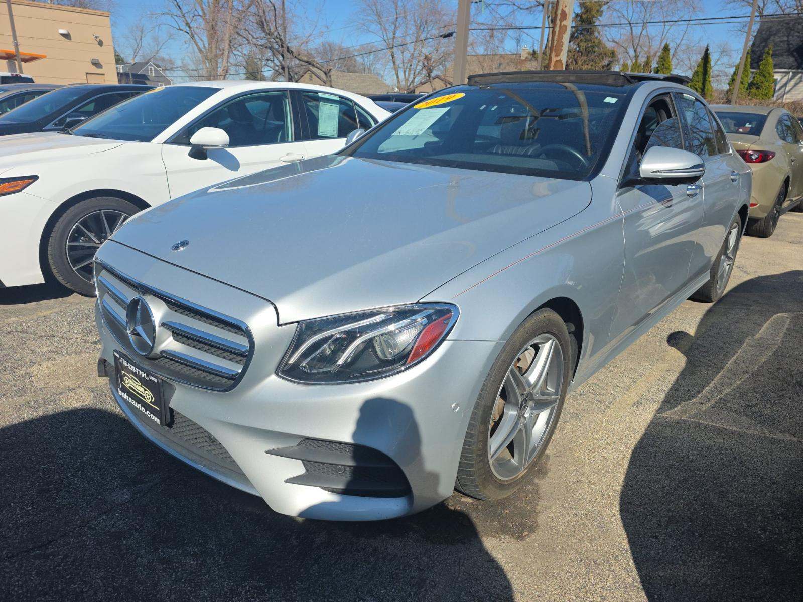 MERCEDES-BENZ E-CLASS - 1