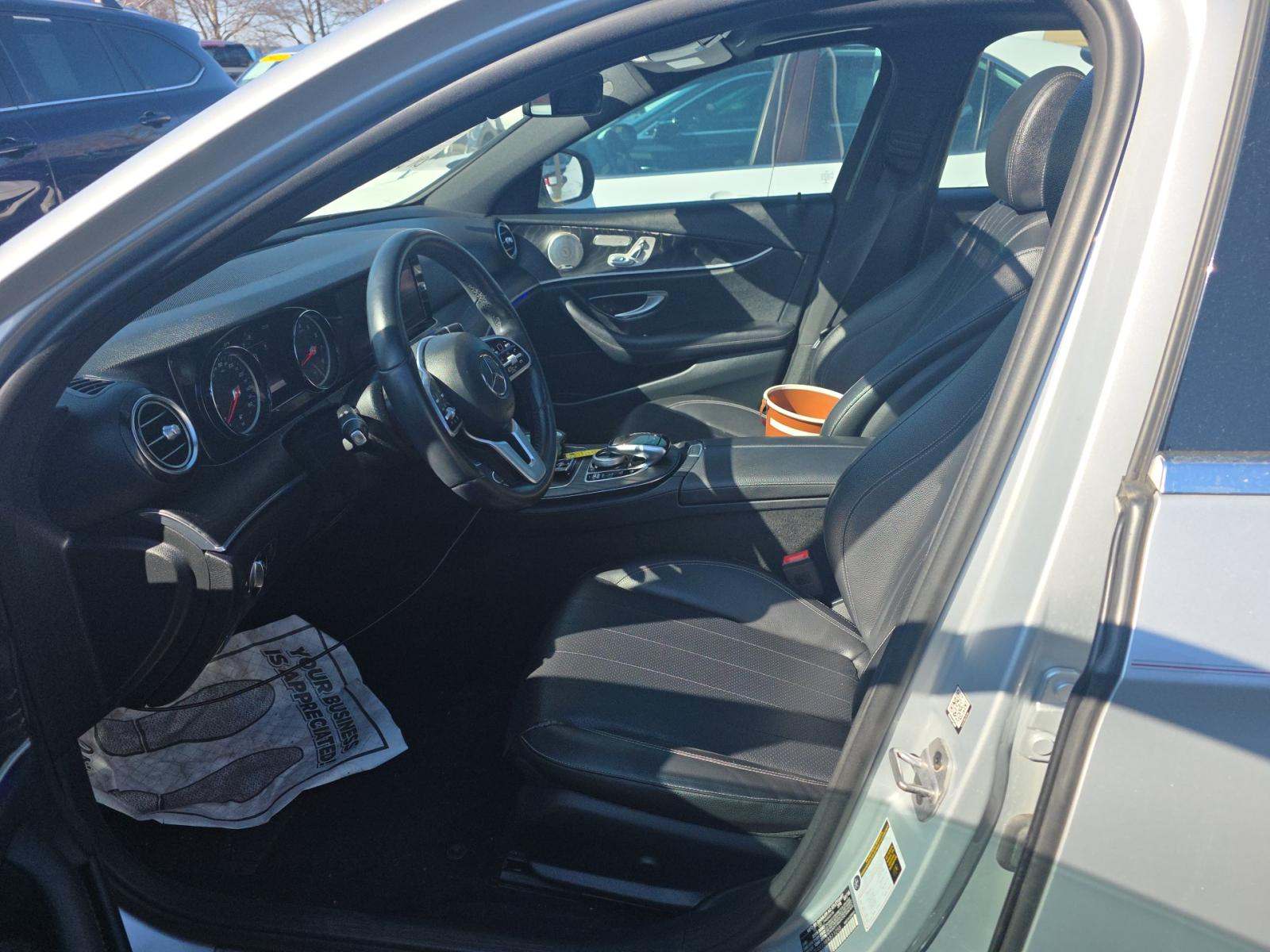 MERCEDES-BENZ E-CLASS - 6