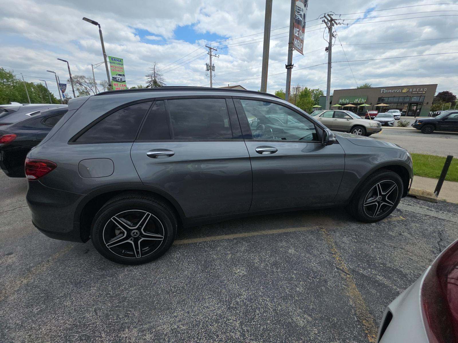 2021 Mercedes-Benz GLC GLC 300 AWD
