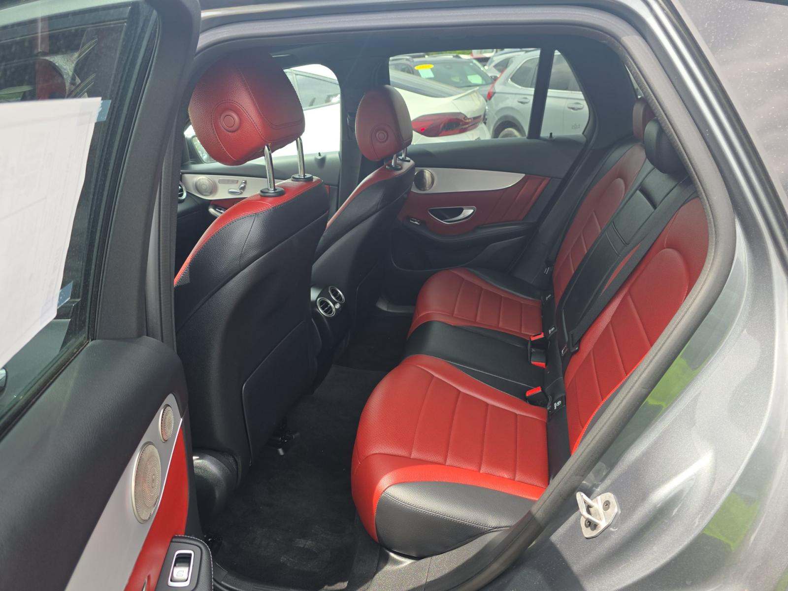 2021 Mercedes-Benz GLC GLC 300 AWD