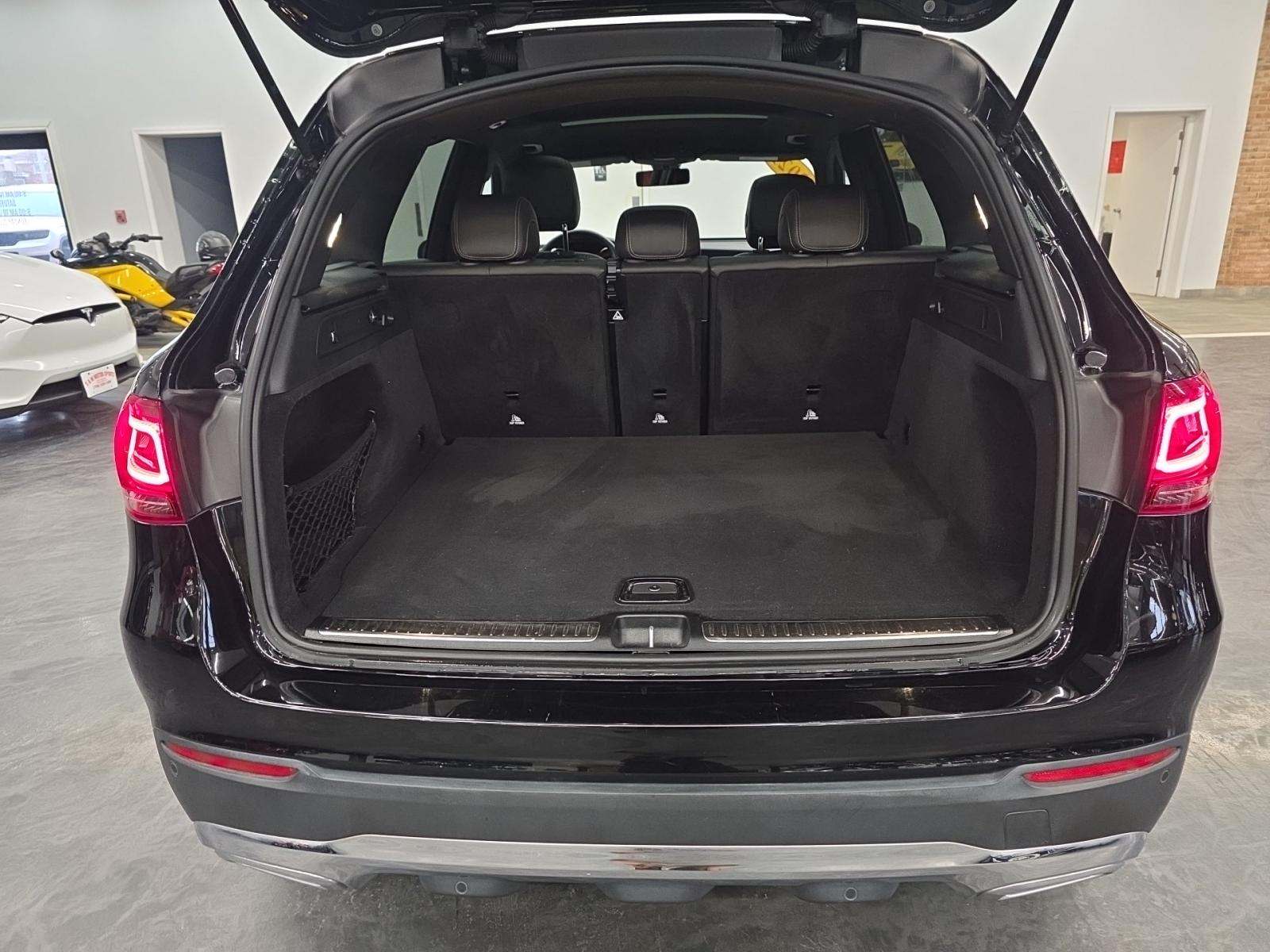 2021 Mercedes-Benz GLC GLC 300 AWD