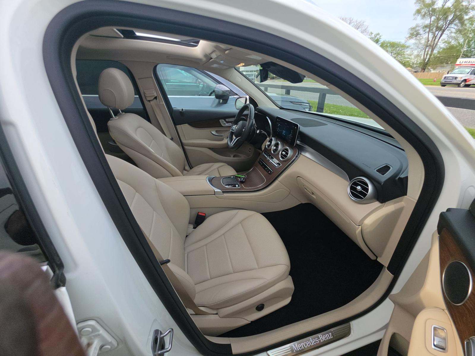 2022 Mercedes-Benz GLC GLC 300 AWD
