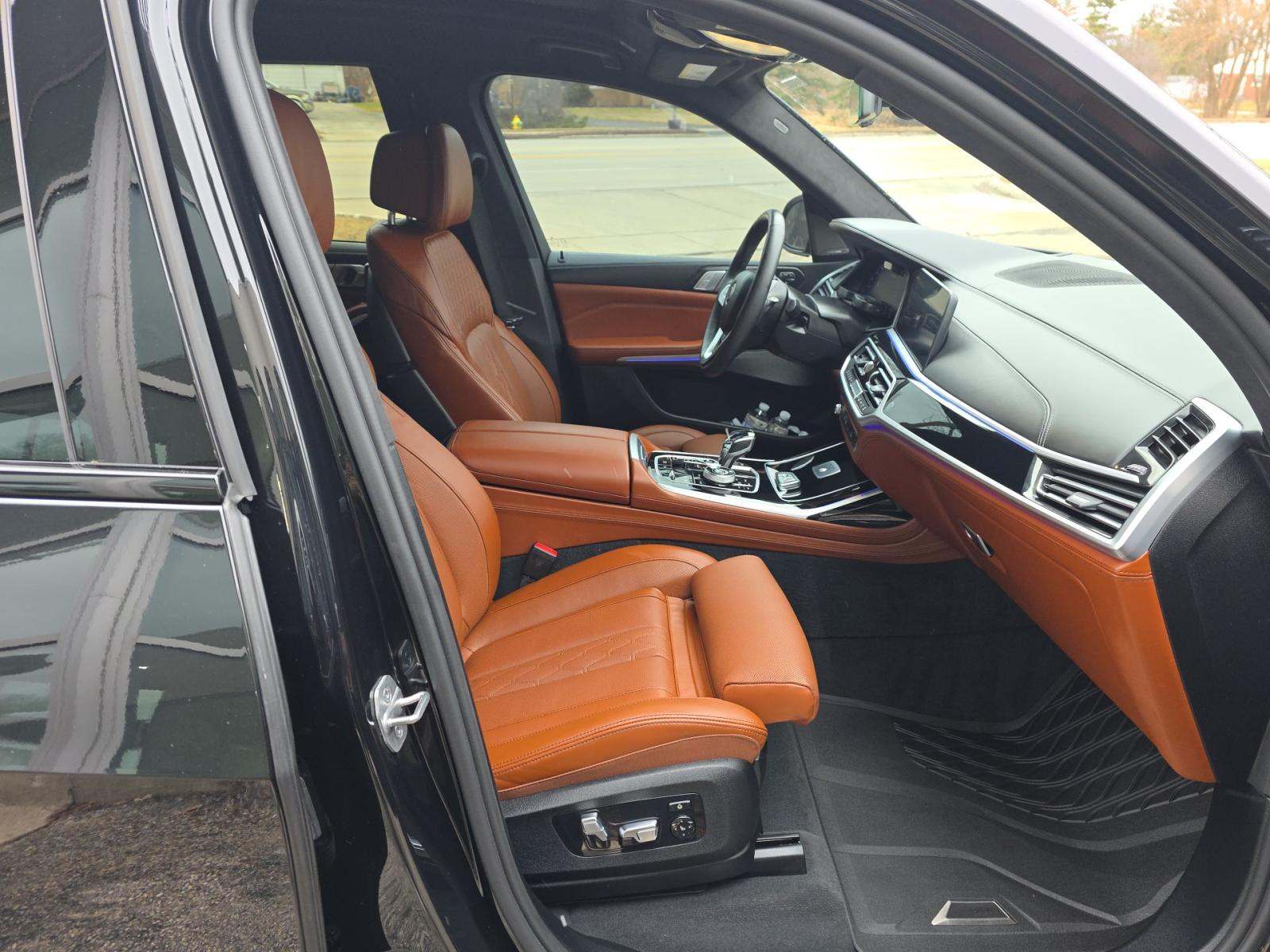 2022 BMW X7 ALPINA XB7 AWD