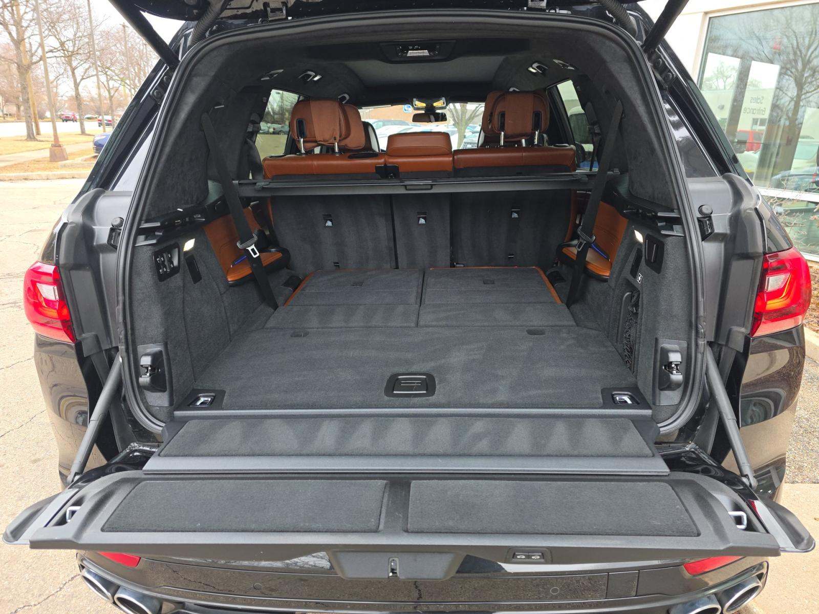 2022 BMW X7 ALPINA XB7 AWD