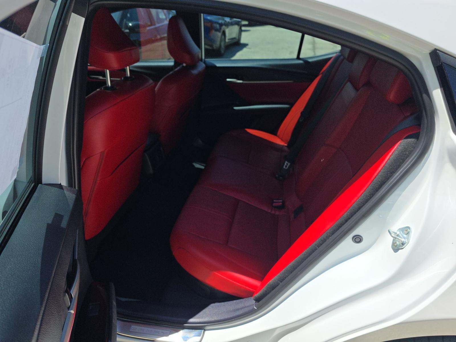 2025 Toyota Camry XSE FWD