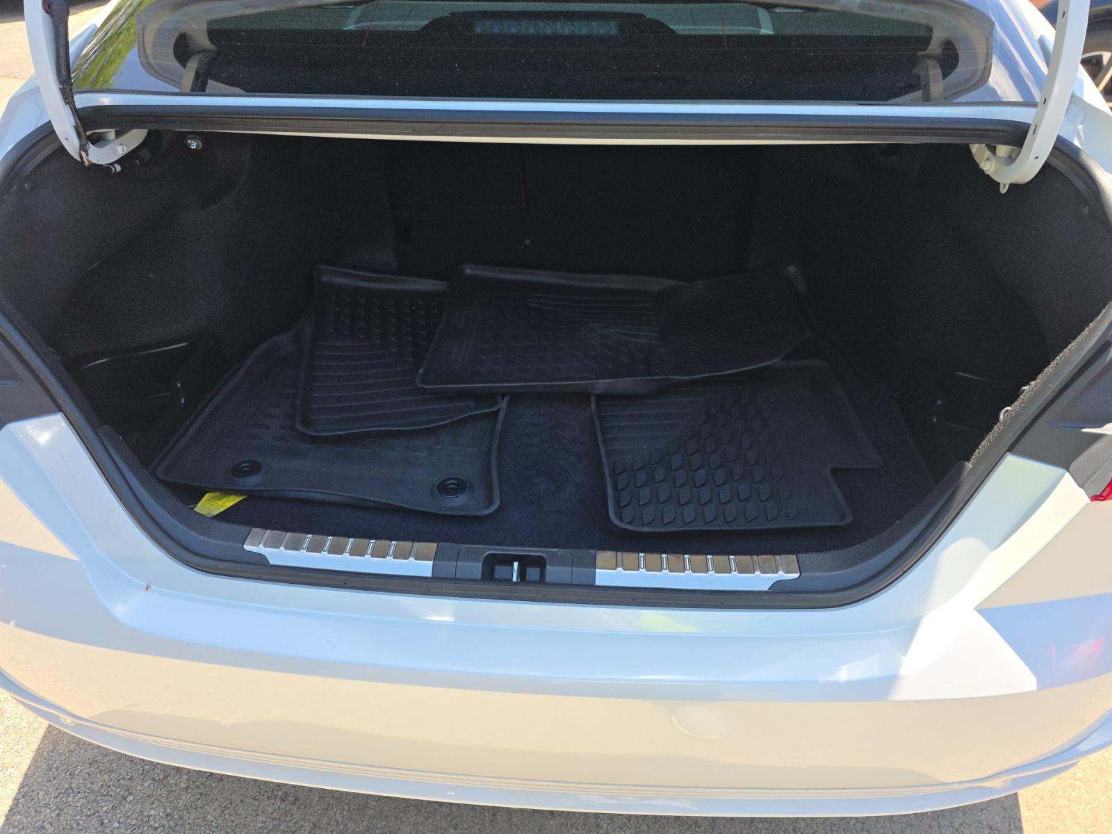 2025 Toyota Camry XSE FWD