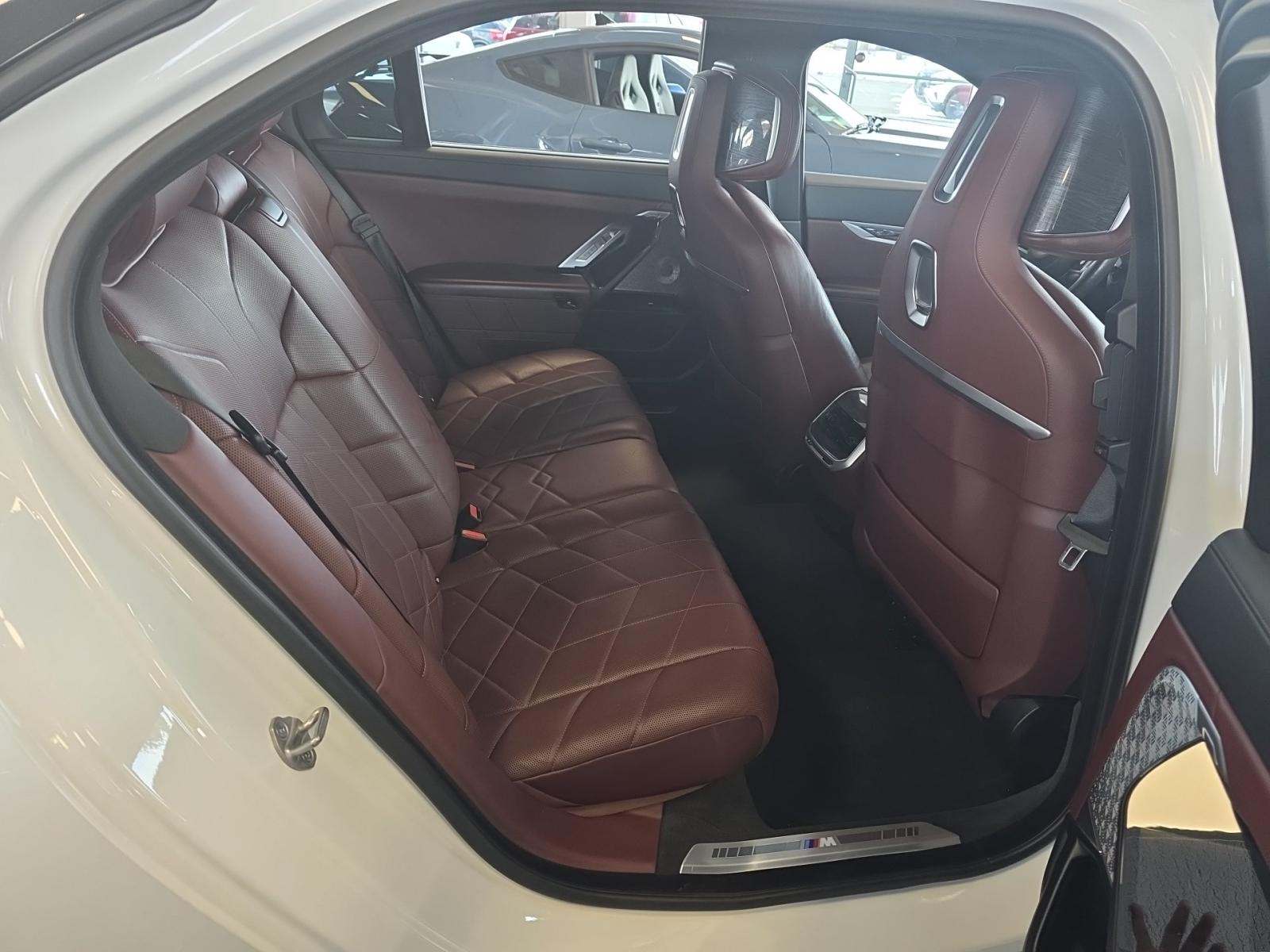 2023 BMW 7 Series 760i xDrive AWD