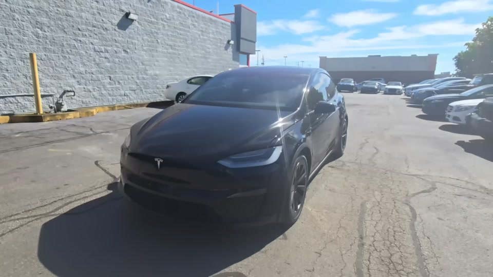 2022 Tesla Model X Plaid
