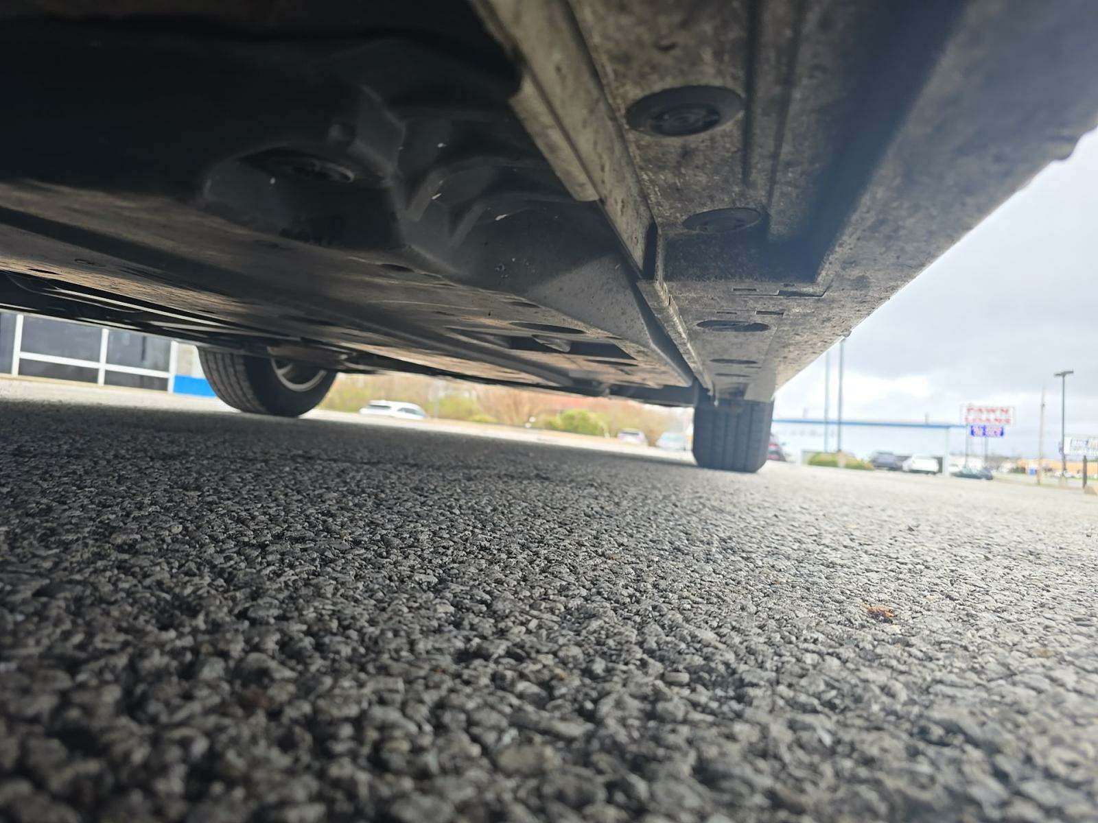 2020 Toyota Prius LE FWD