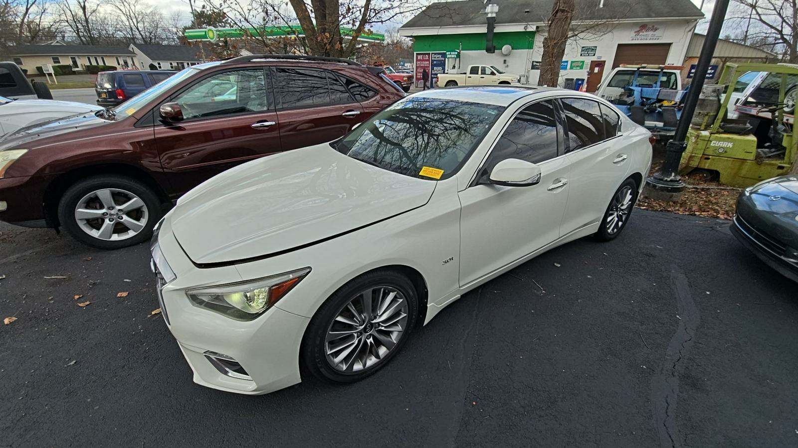 2018 INFINITI Q50 3.0t LUXE