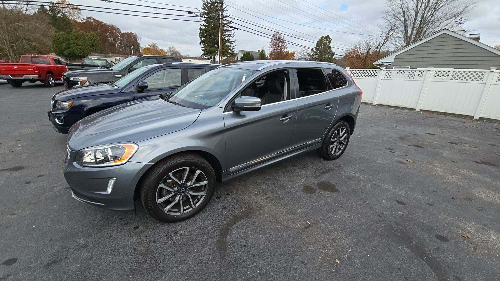 2016 Volvo XC60 T6