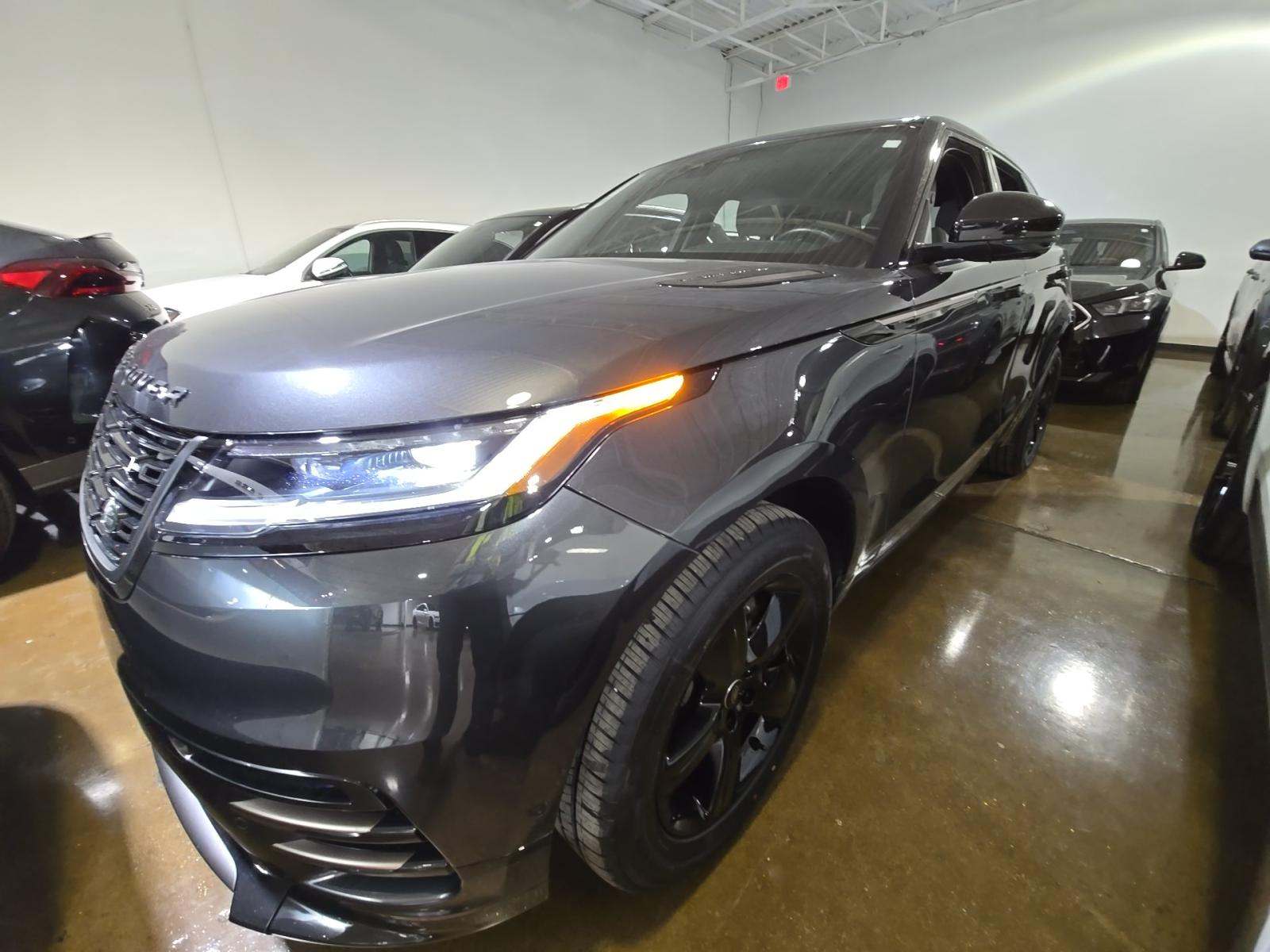 2024 Land Rover Range Rover Velar Dynamic SE AWD