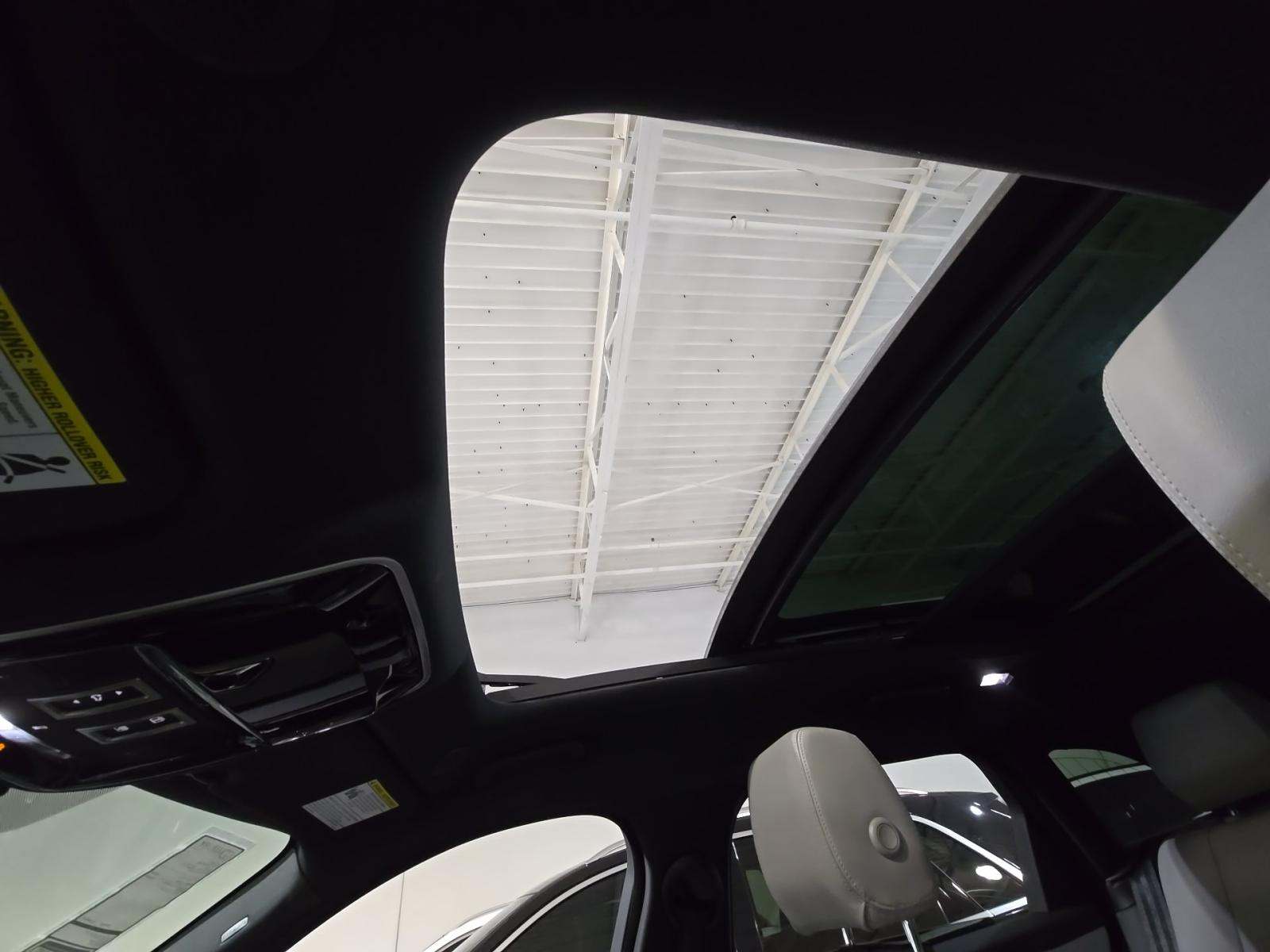 2024 Land Rover Range Rover Velar Dynamic SE AWD