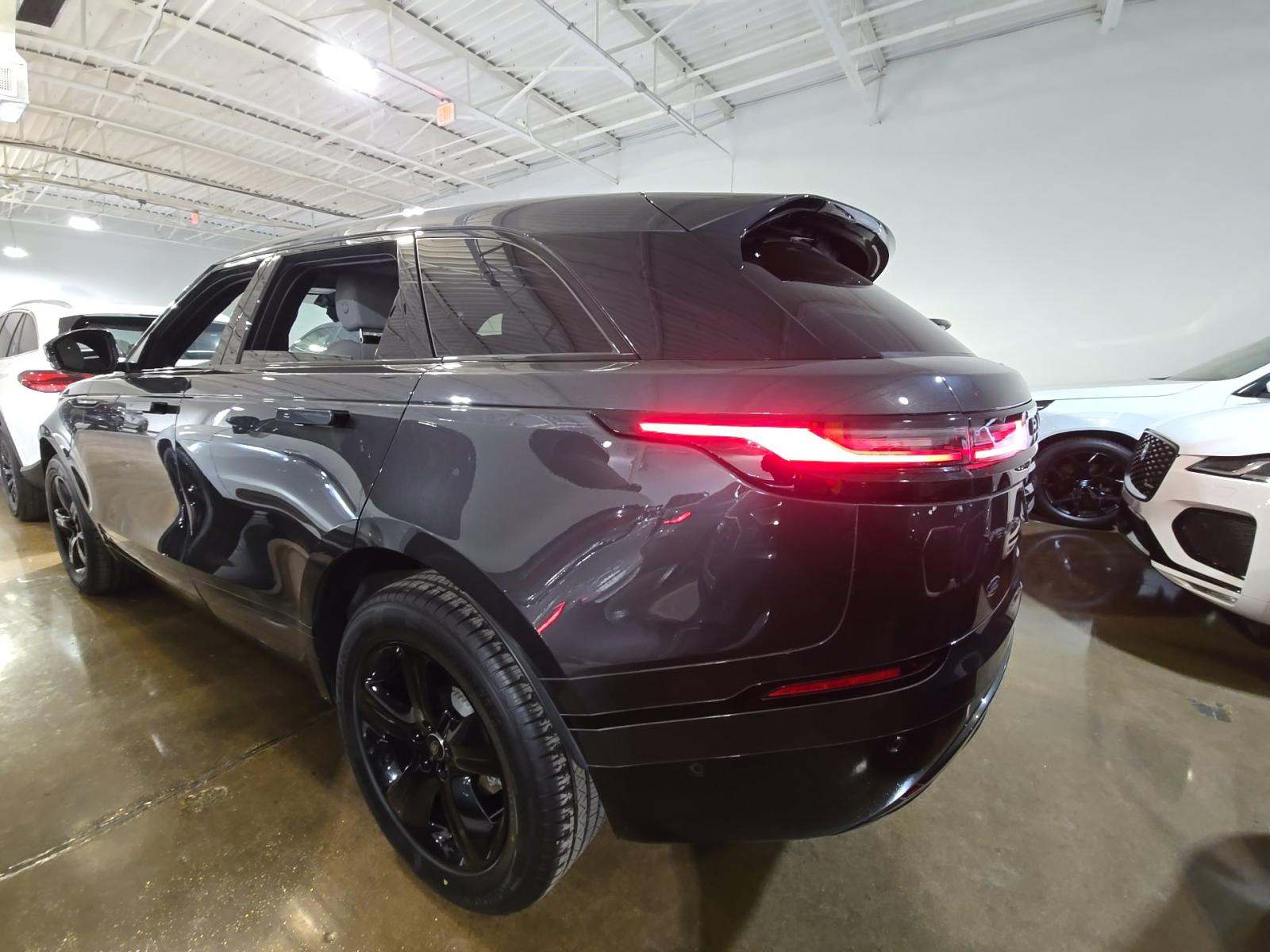 2024 Land Rover Range Rover Velar Dynamic SE AWD