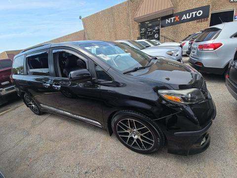 2017 Toyota Sienna SE FWD