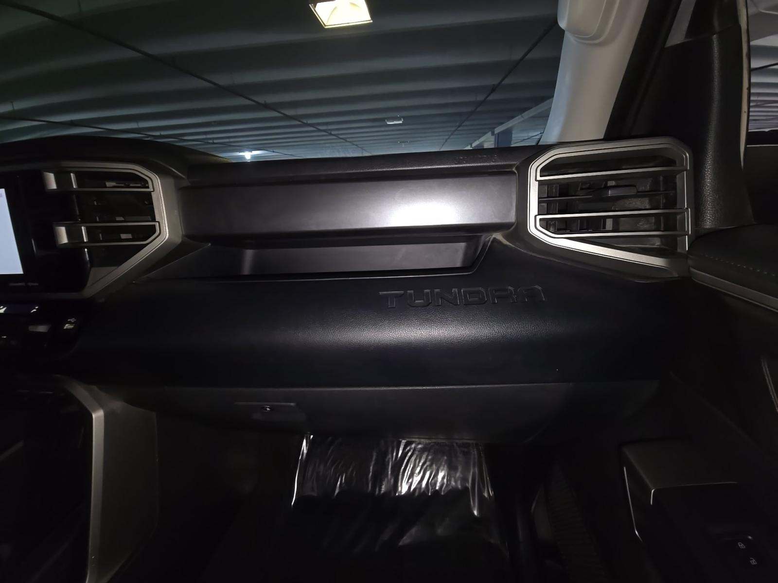 2023 Toyota Tundra SR5 AWD