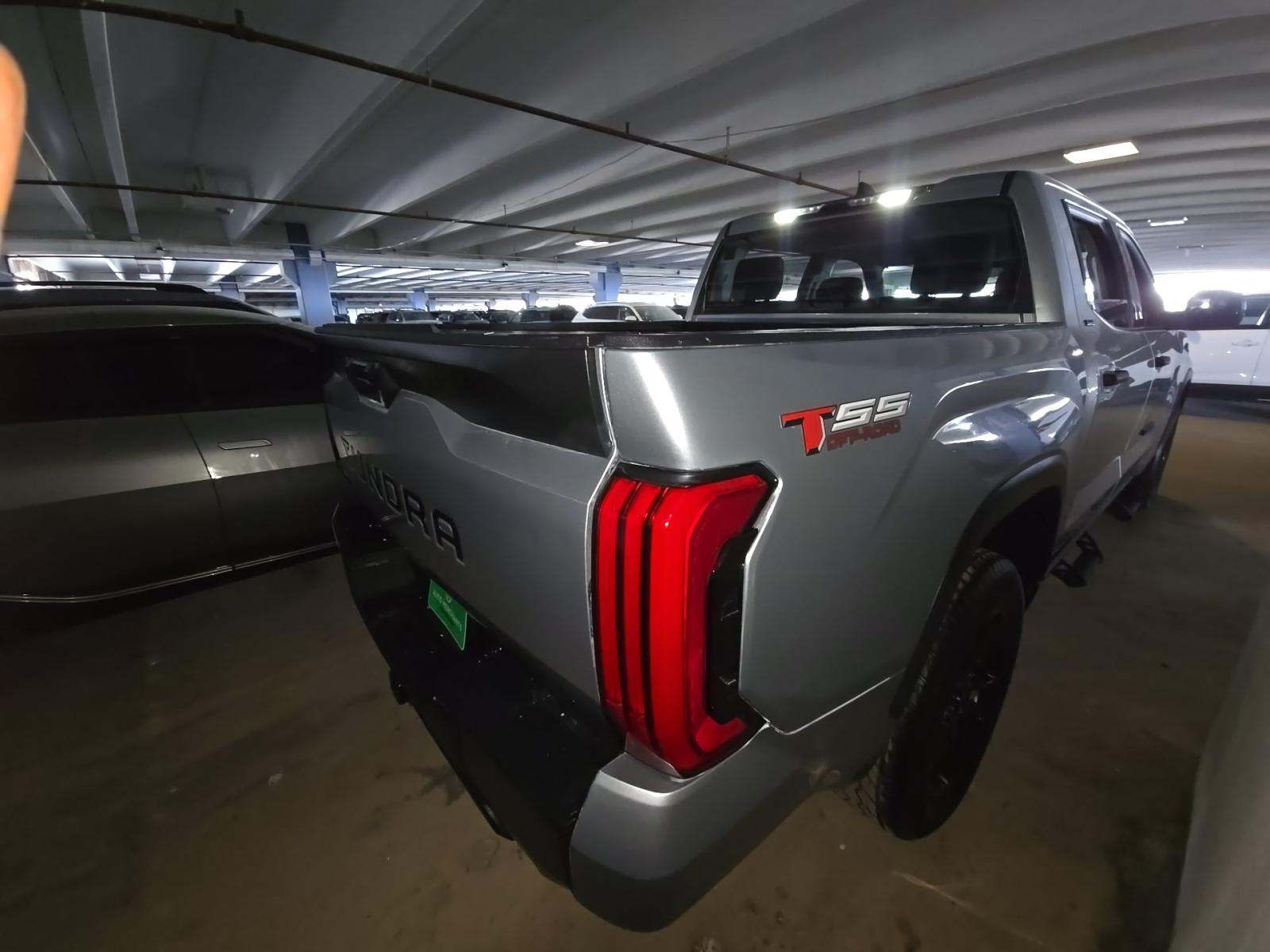 2023 Toyota Tundra SR5 AWD