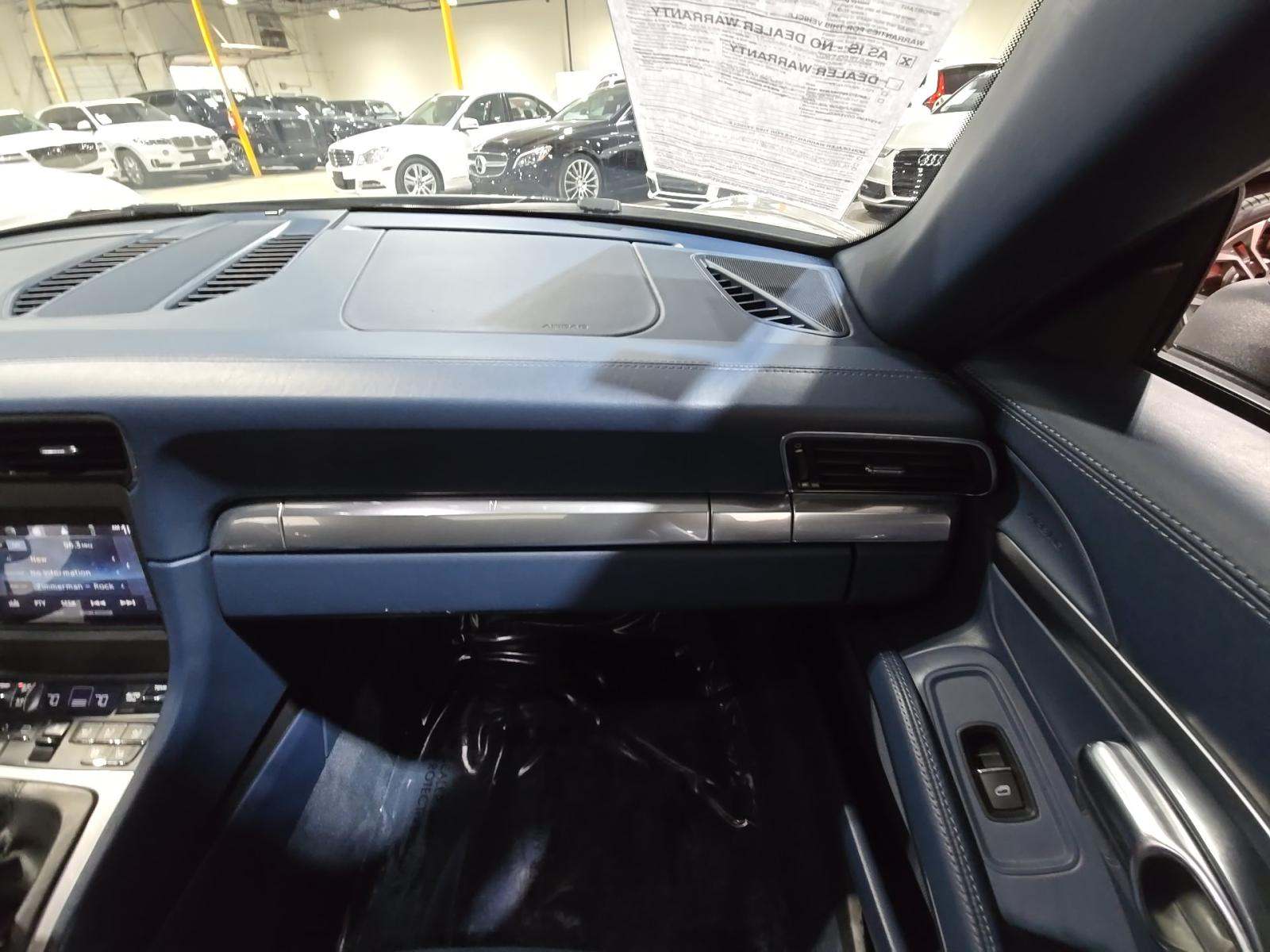 2013 Porsche 911 Carrera RWD