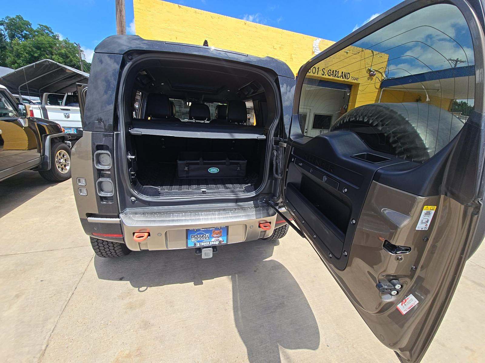 2023 Land Rover Defender 110 X AWD