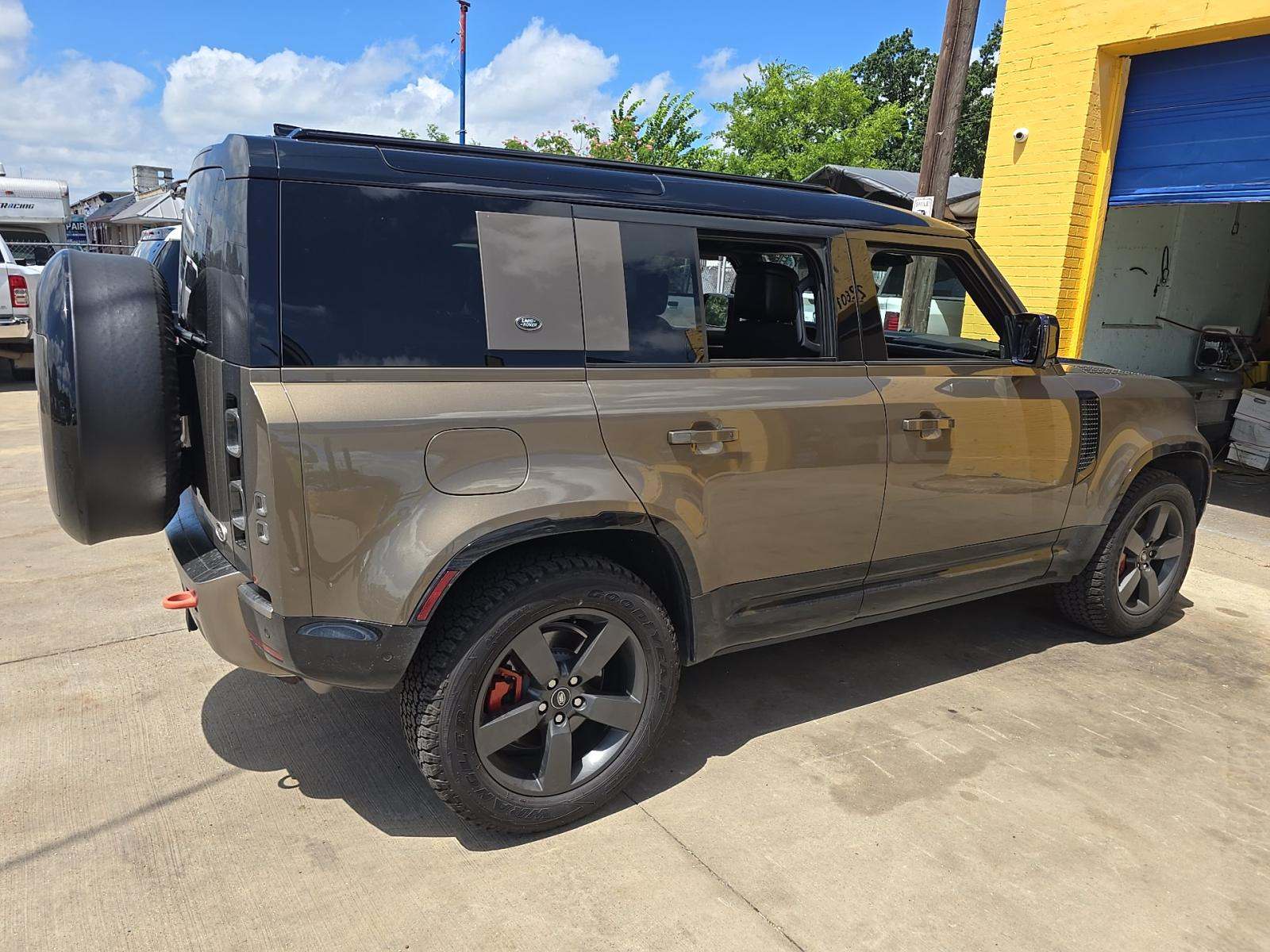 2023 Land Rover Defender 110 X AWD