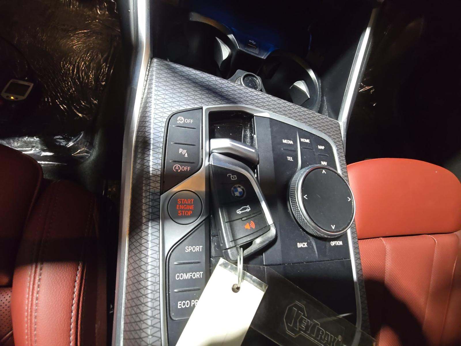 2025 BMW 3 Series 330i xDrive AWD