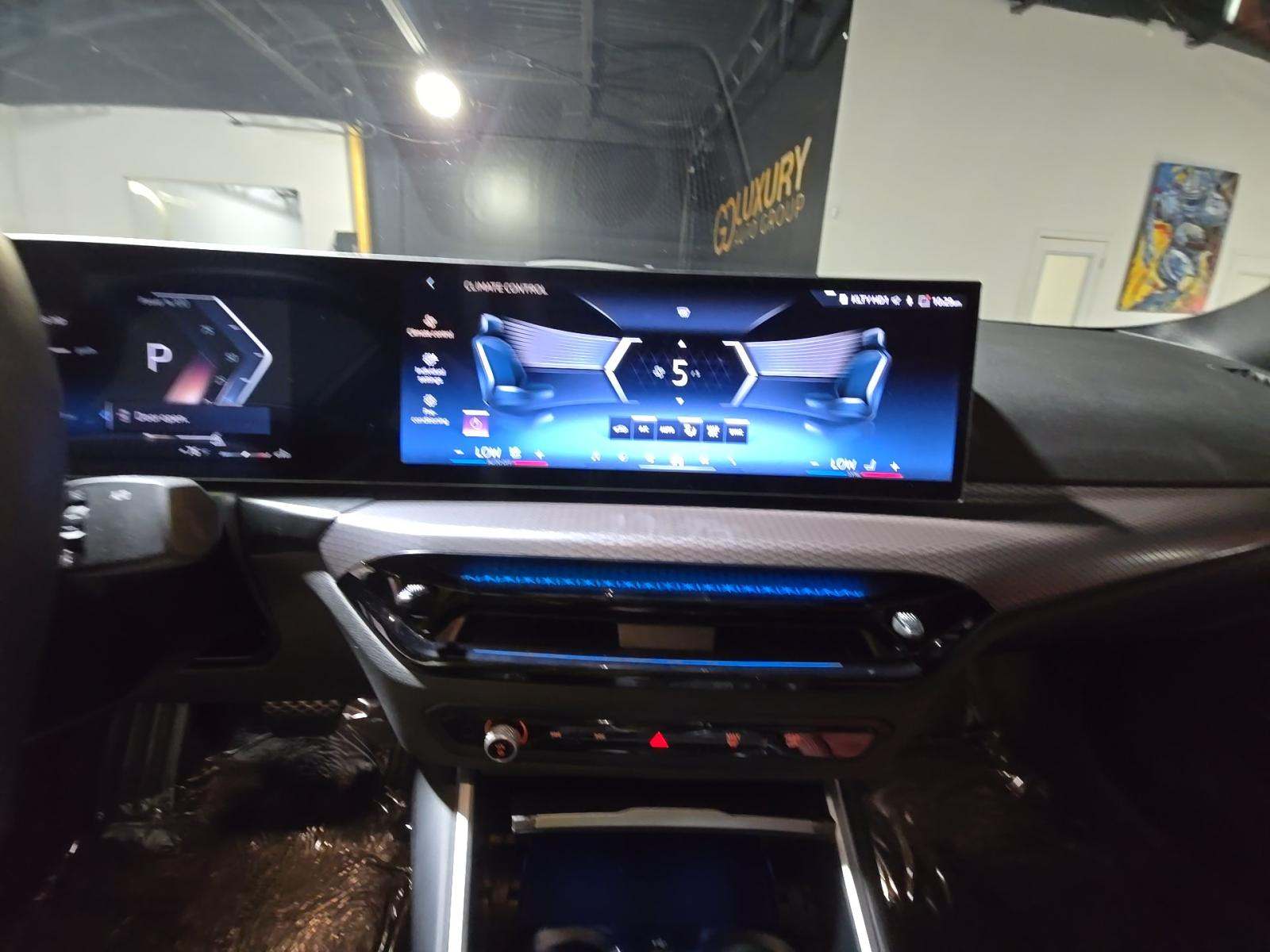 2025 BMW 3 Series 330i xDrive AWD